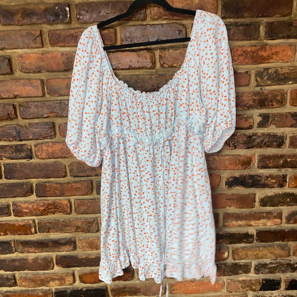 Asos Design Curve Blue Ditsy Floral Square Neck Puff Sleeve Mini Dress Size 14 - Picture 2 of 8
